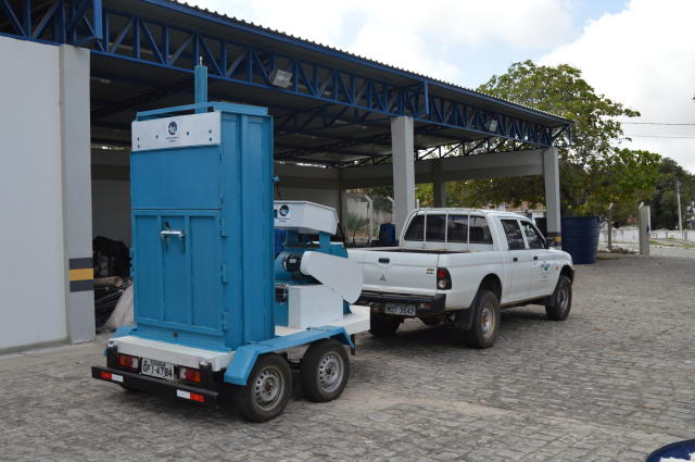 Image of Mini mobile cotton gin  