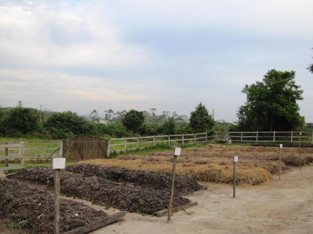Image of Fabricação de composto anaeróbico de farelos (<em>Bokashi</em> sólido)